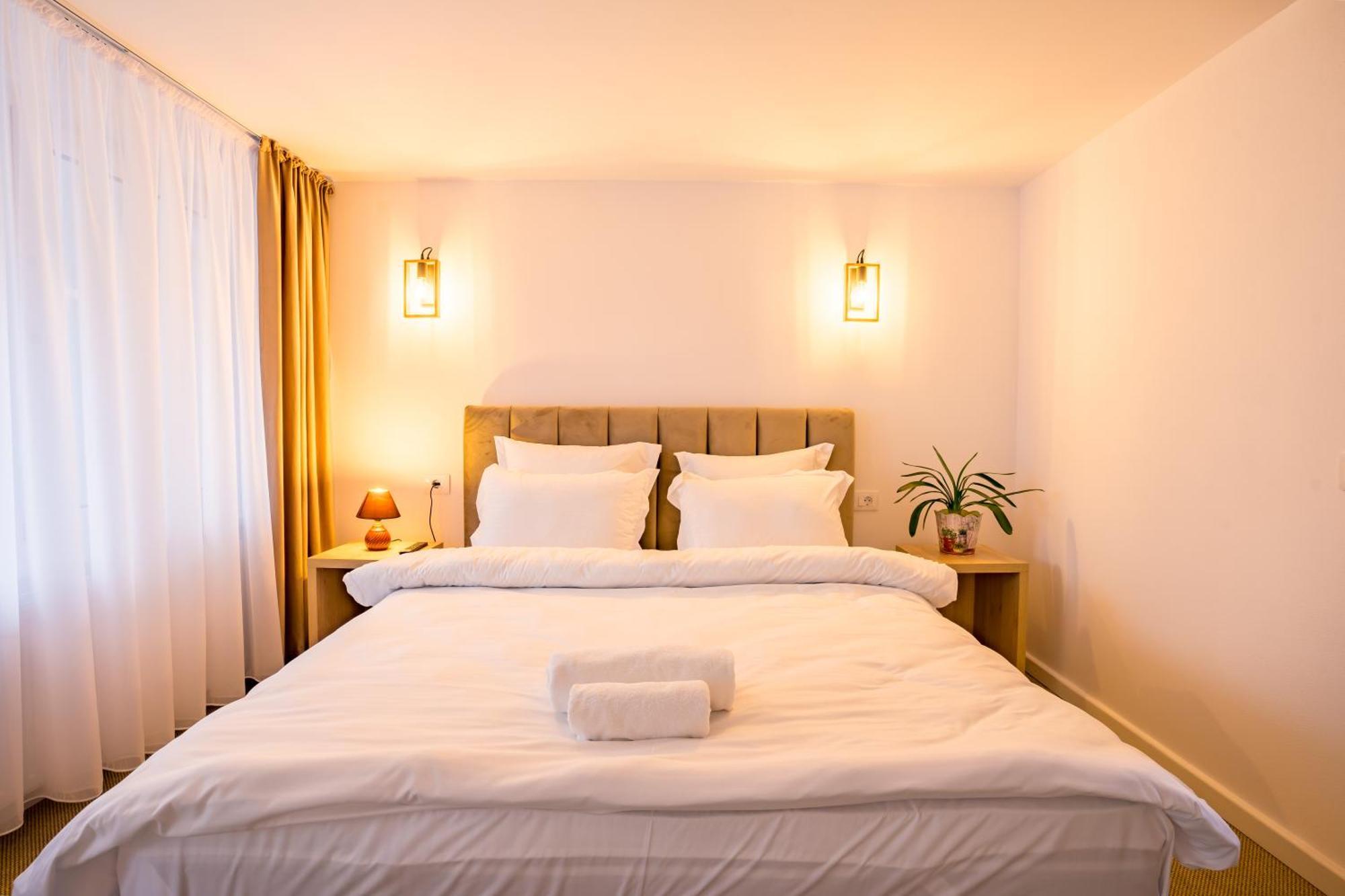 Casa Zuz Voronet Hotel Gura Humorului Bagian luar foto