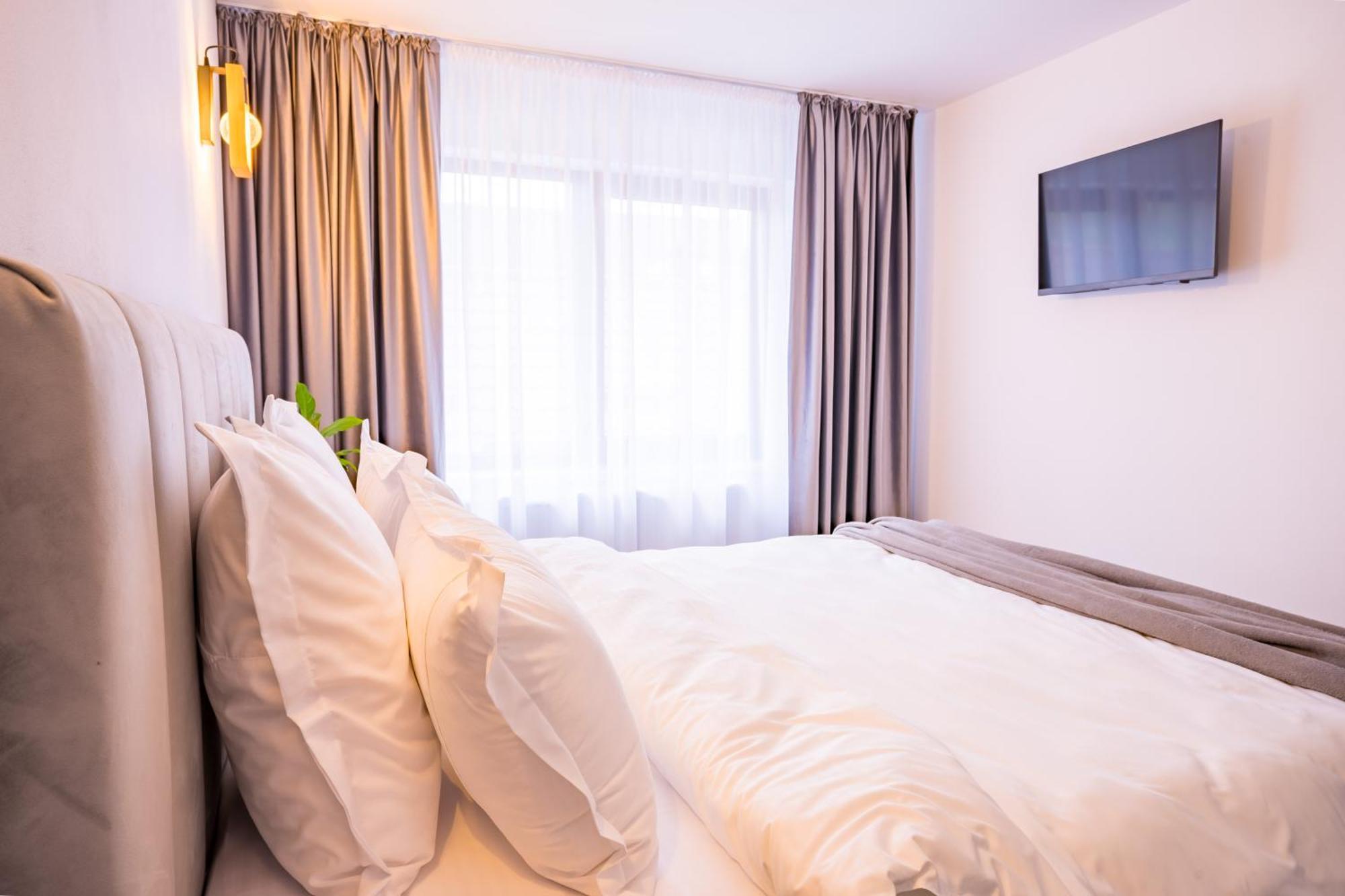 Casa Zuz Voronet Hotel Gura Humorului Bagian luar foto