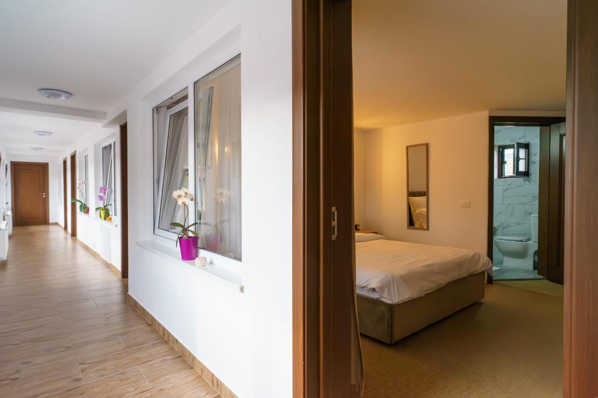 Casa Zuz Voronet Hotel Gura Humorului Bagian luar foto